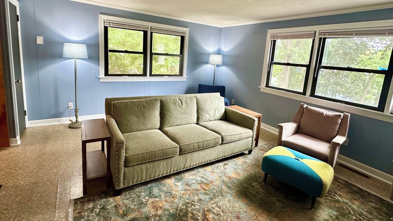 Photo of Livingroom in Oakwood Historic District
