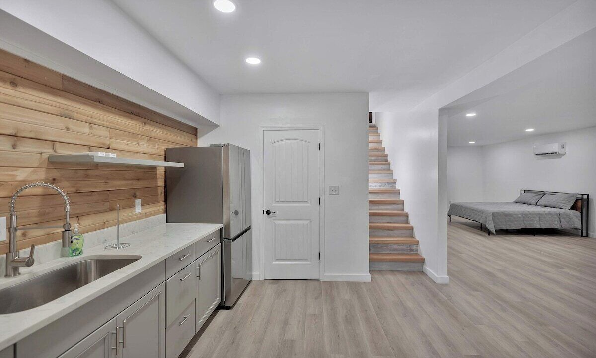 Photo of Bedroom in Salem