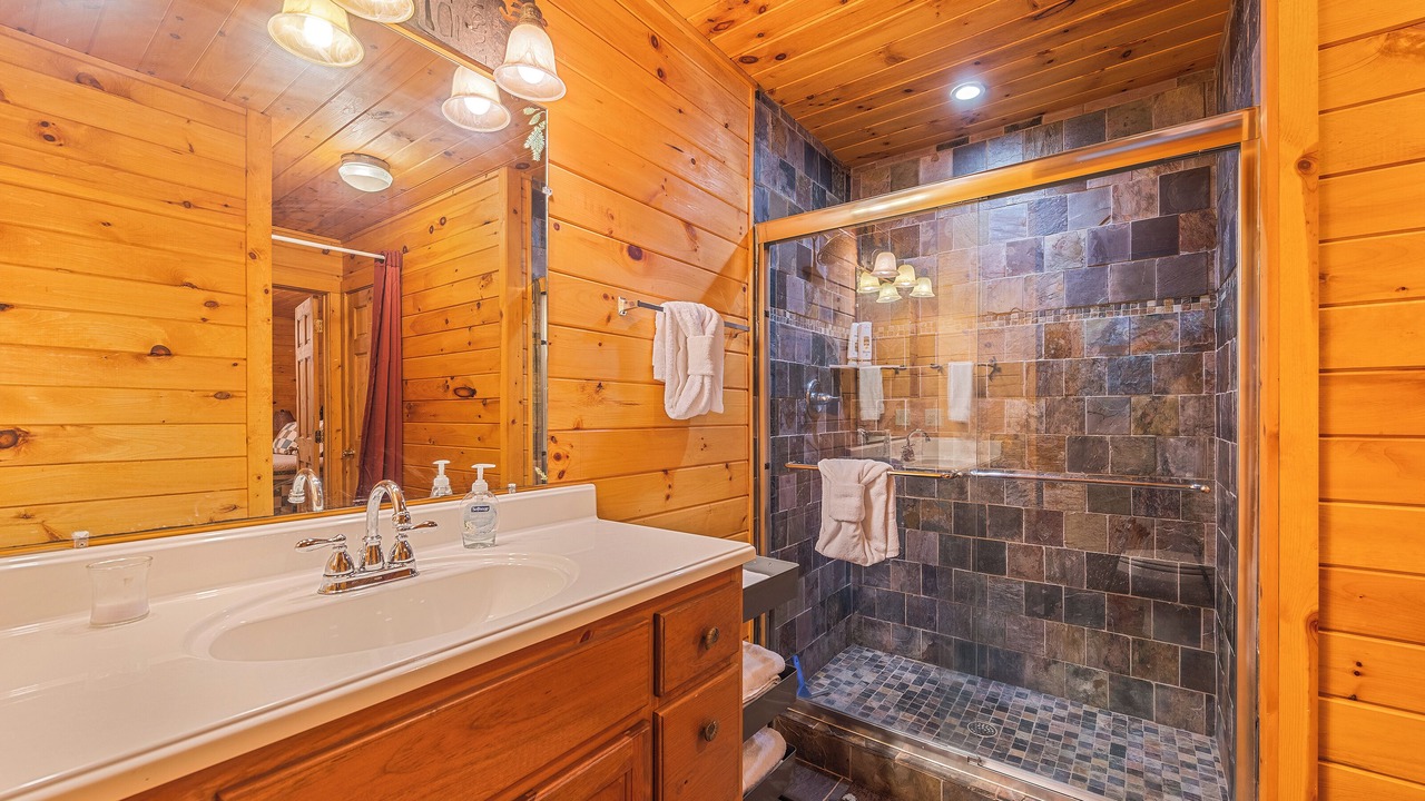 Photo of Bathroom in Cranberry Falls
