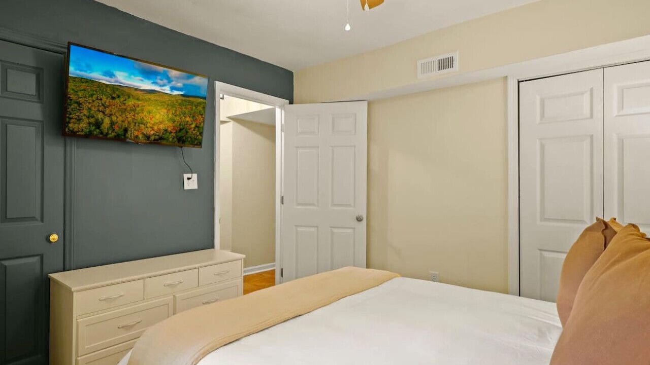 Photo of Bedroom in Banner Elk