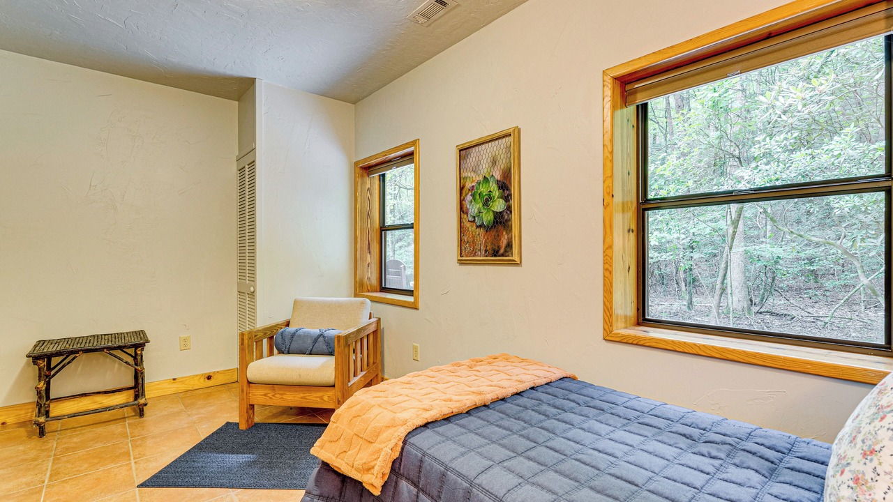 Photo of Bedroom in Indian Rock Springs