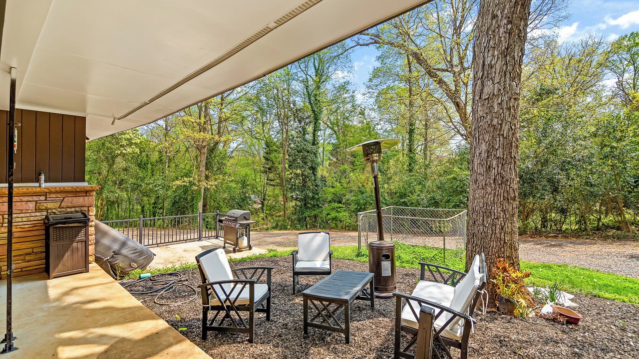 Photo of Patio Balcony in Southwest Raleigh