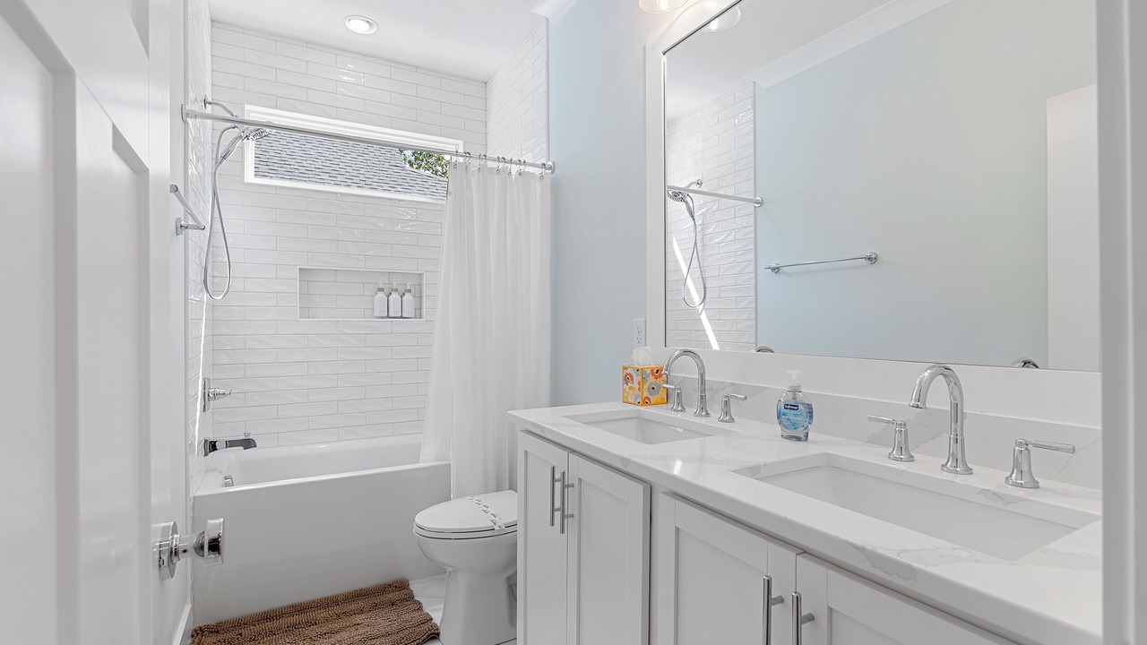 Photo of Bathroom in Tranquil Harbour