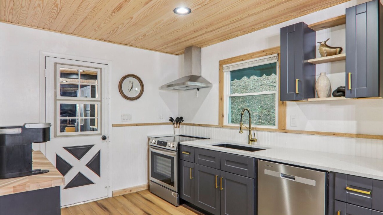 Photo of Kitchen in Burnsville