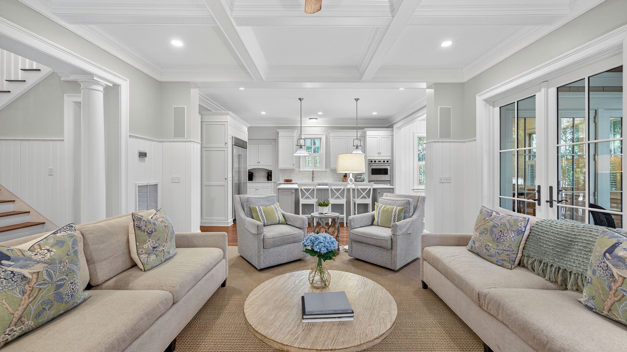 Photo of Livingroom in Vanderhorst Plantation