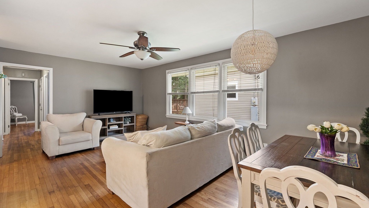 Photo of Livingroom in Winston - Salem