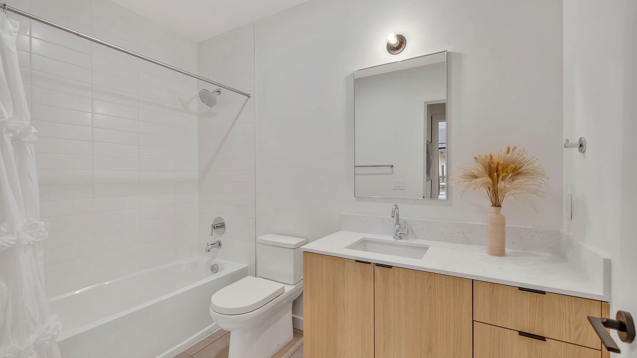 Photo of Bathroom in Eighth Avenue