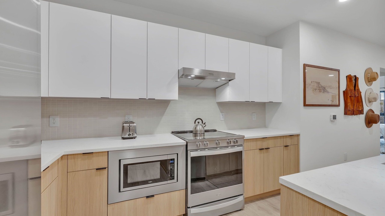 Photo of Kitchen in Eighth Avenue