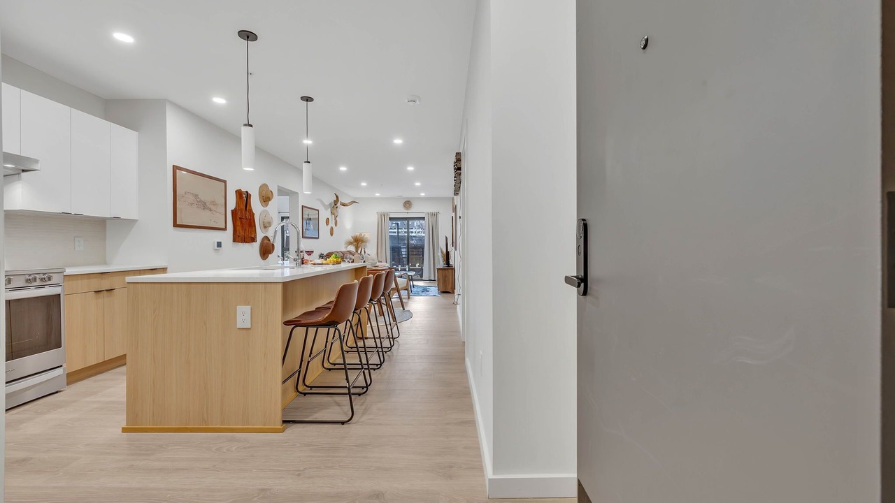Photo of Kitchen in Eighth Avenue