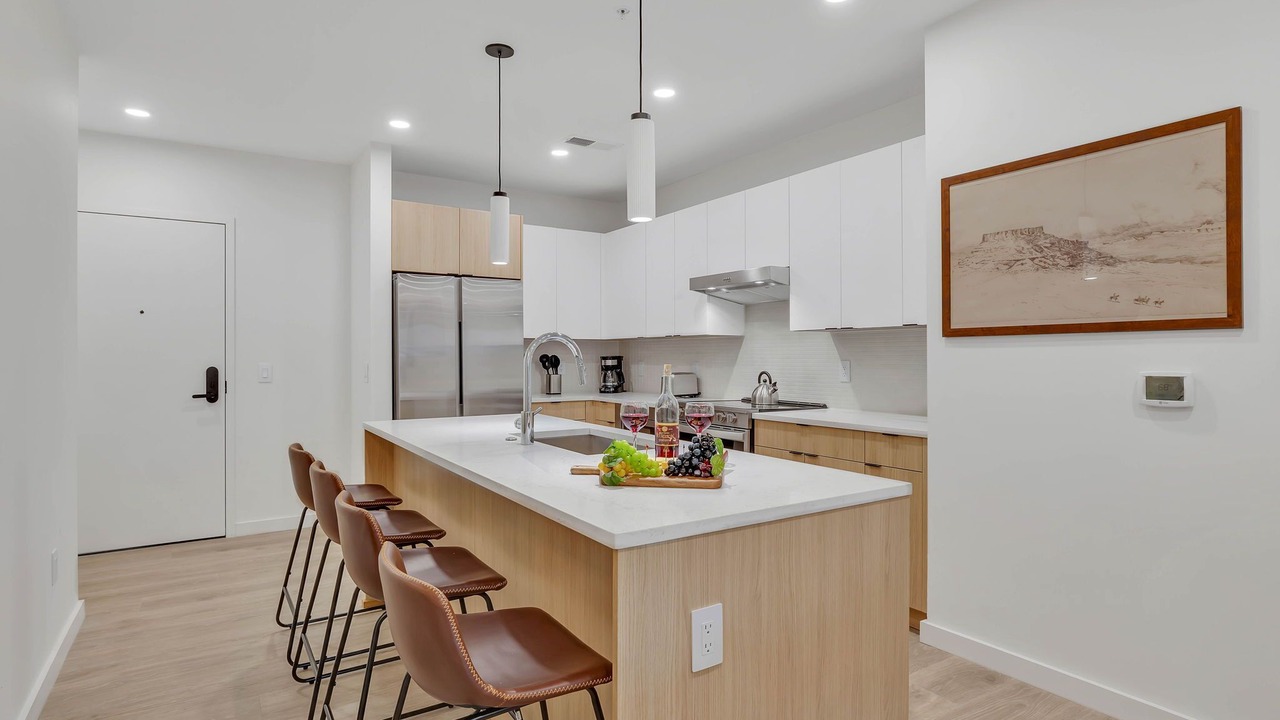 Photo of Kitchen in Eighth Avenue