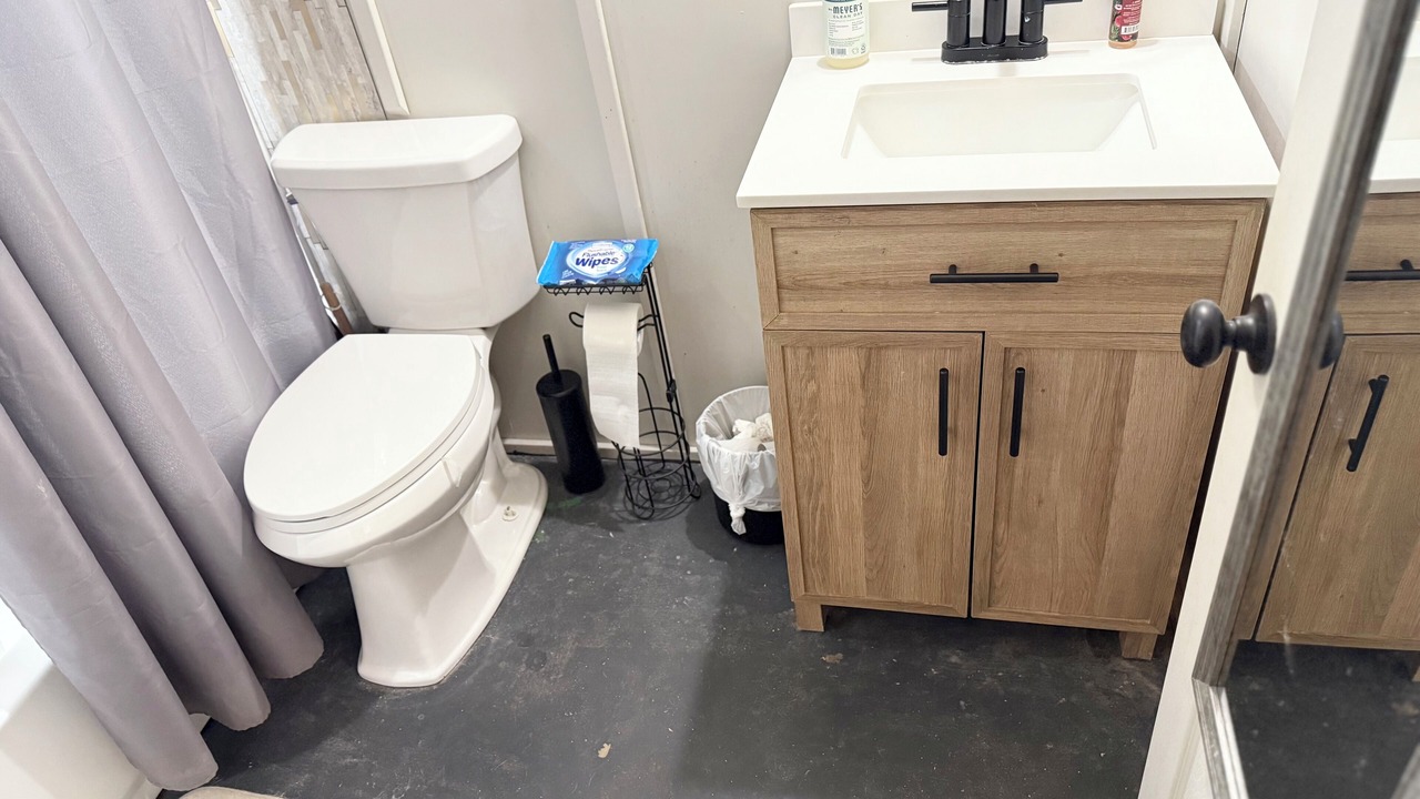 Photo of Bathroom in Grady