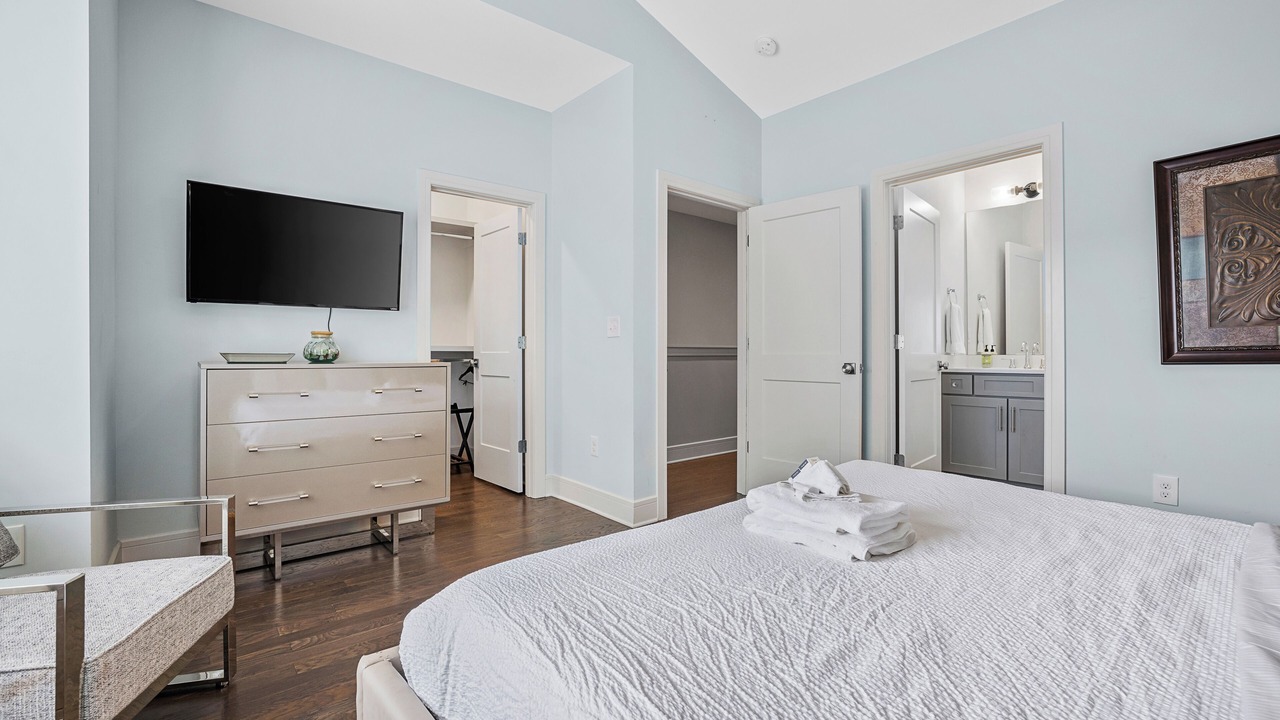 Photo of Bedroom in Berry Hill