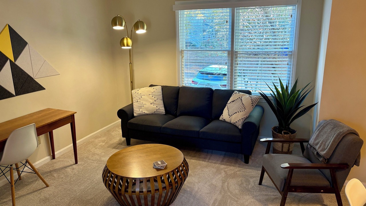 Photo of Livingroom in Chapel Hill