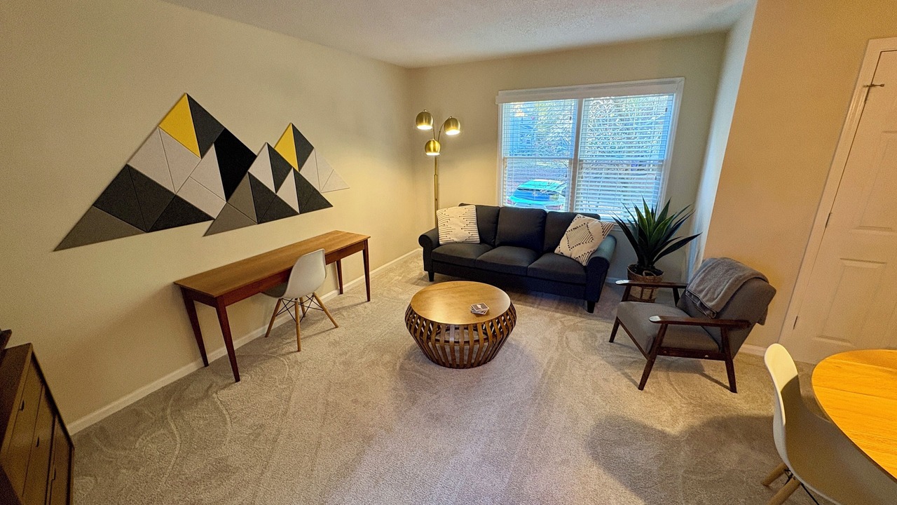 Photo of Livingroom in Chapel Hill