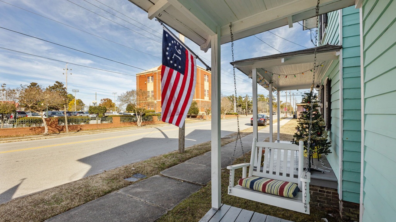 Photo of Patio Balcony in New Bern