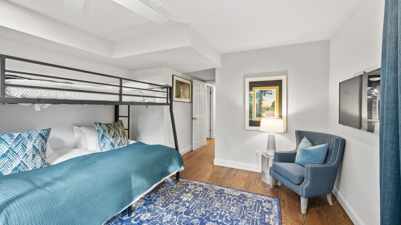 Photo of Bedroom in Weaverville