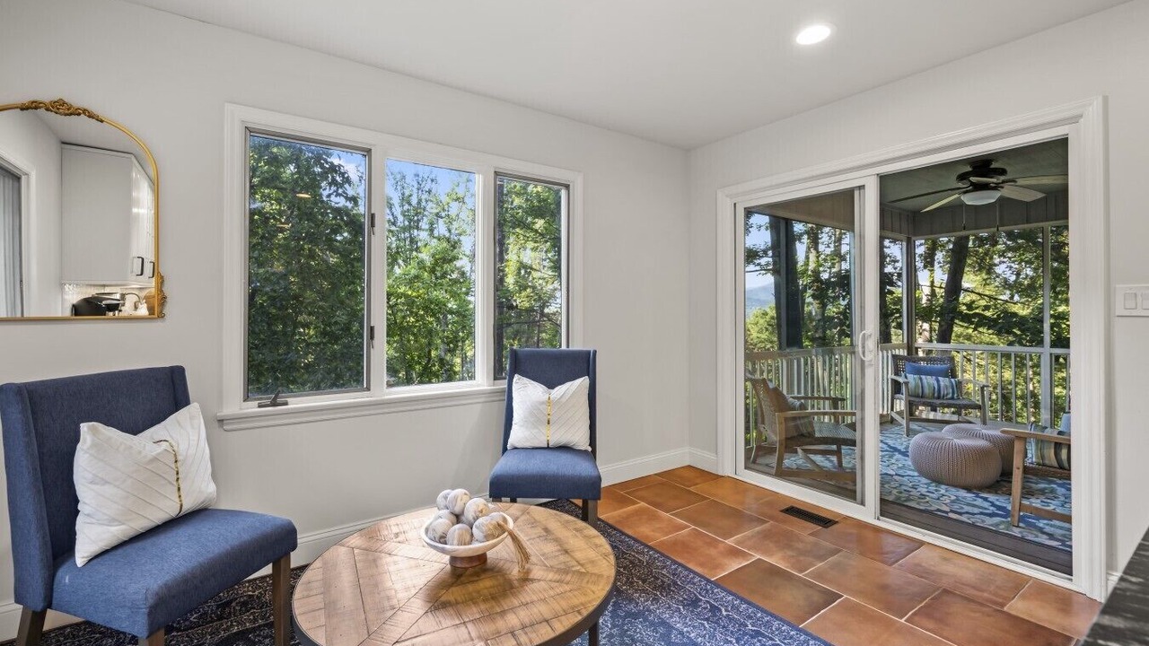 Photo of Outdoor in Weaverville