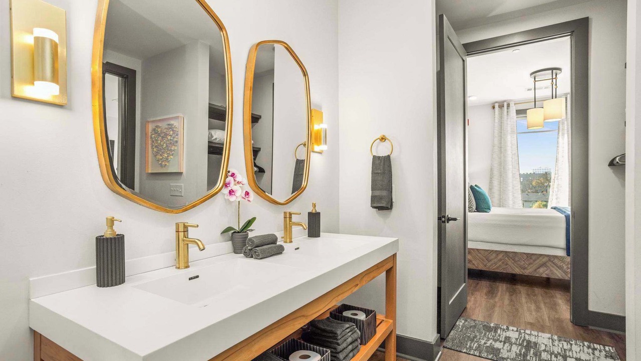 Photo of Bathroom in Rolling Mill Hill