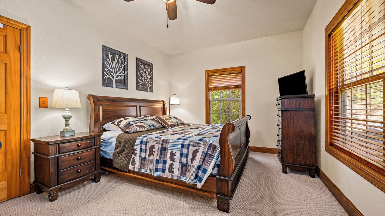 Photo of Bedroom in Lake Lure