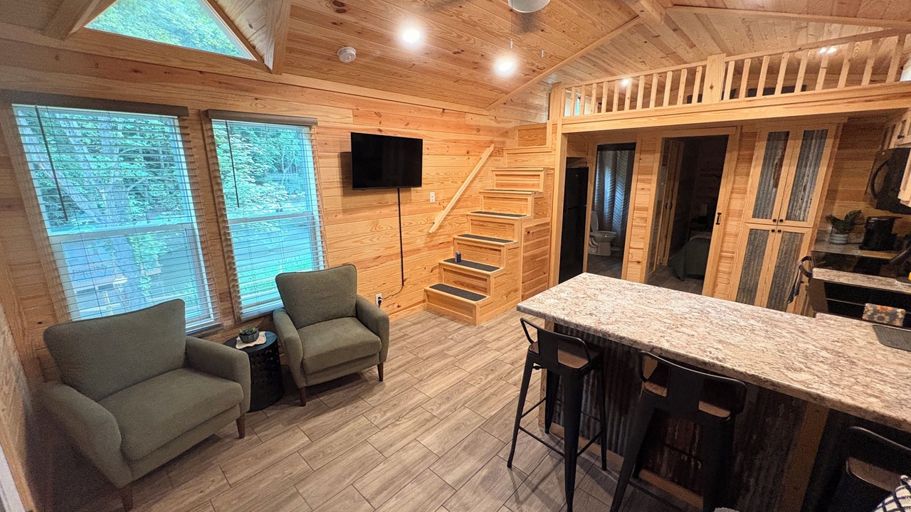 Photo of Livingroom in Waynesville