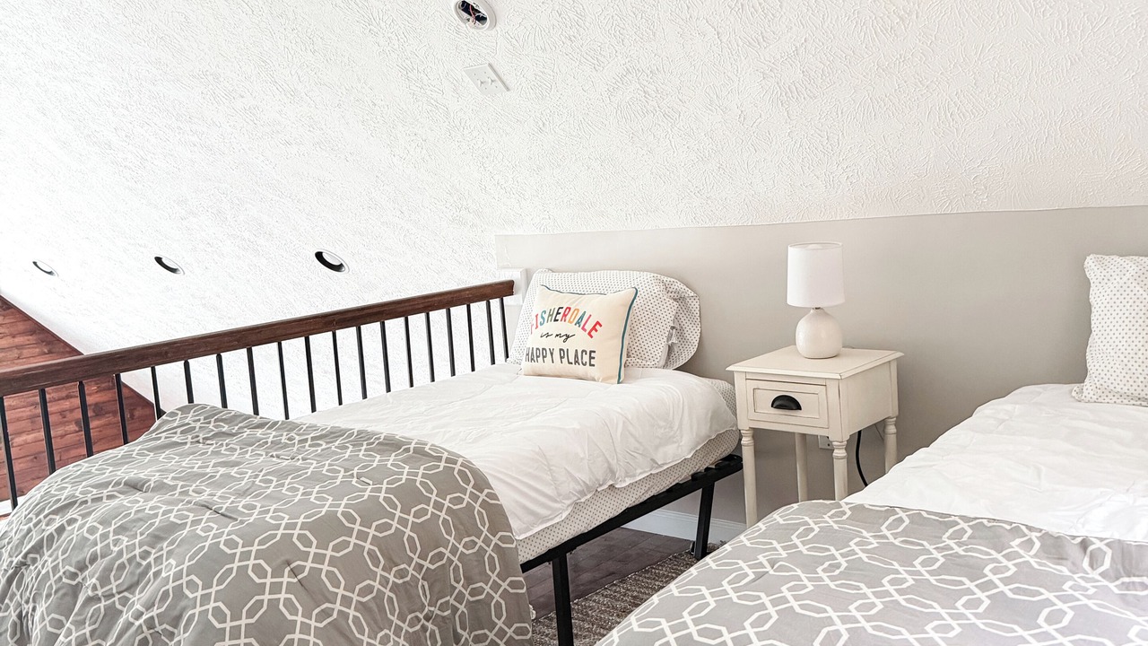 Photo of Bedroom in Decaturville