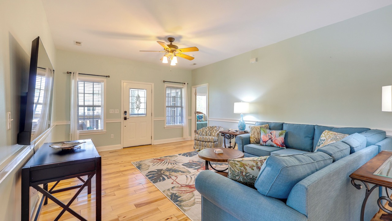 Photo of Livingroom in Tranquil Harbour