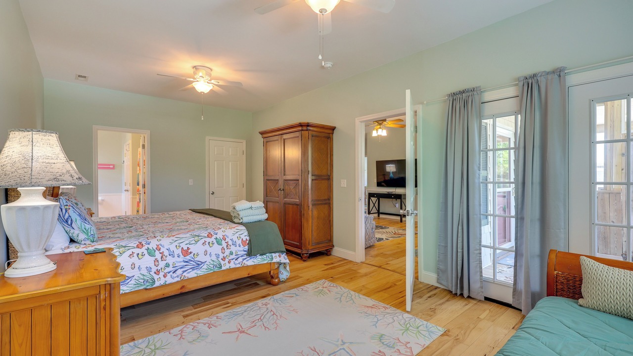 Photo of Bedroom in Tranquil Harbour