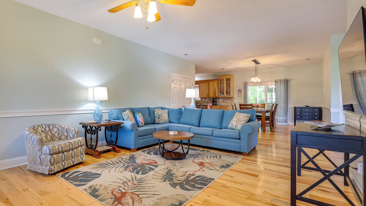 Photo of Livingroom in Tranquil Harbour