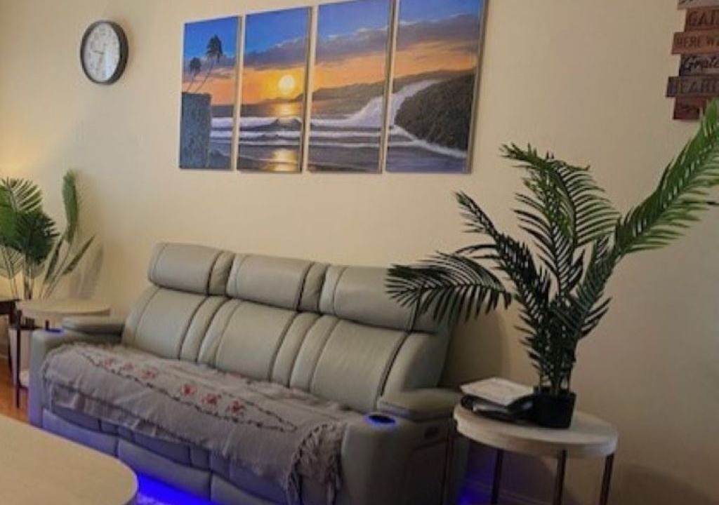 Photo of Livingroom in Antioch