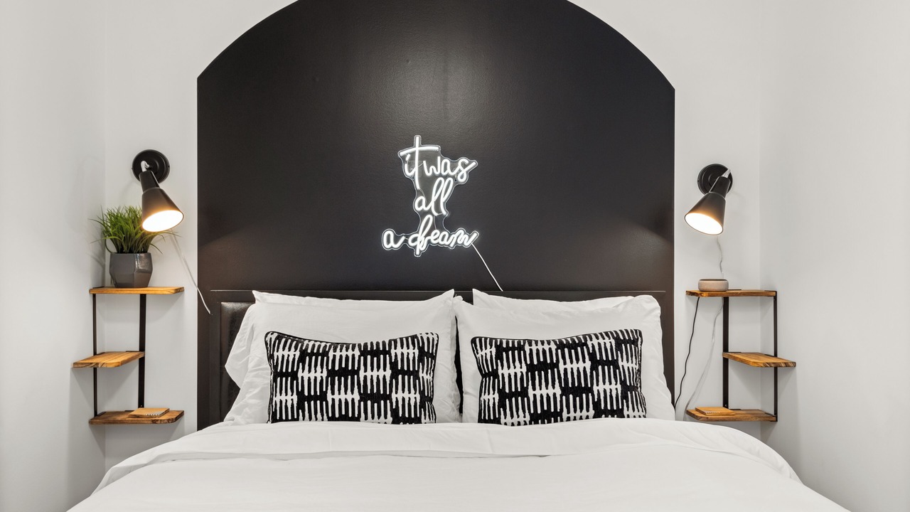 Photo of Bedroom in Melrose