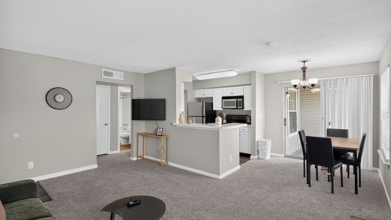 Photo of Livingroom in Antioch