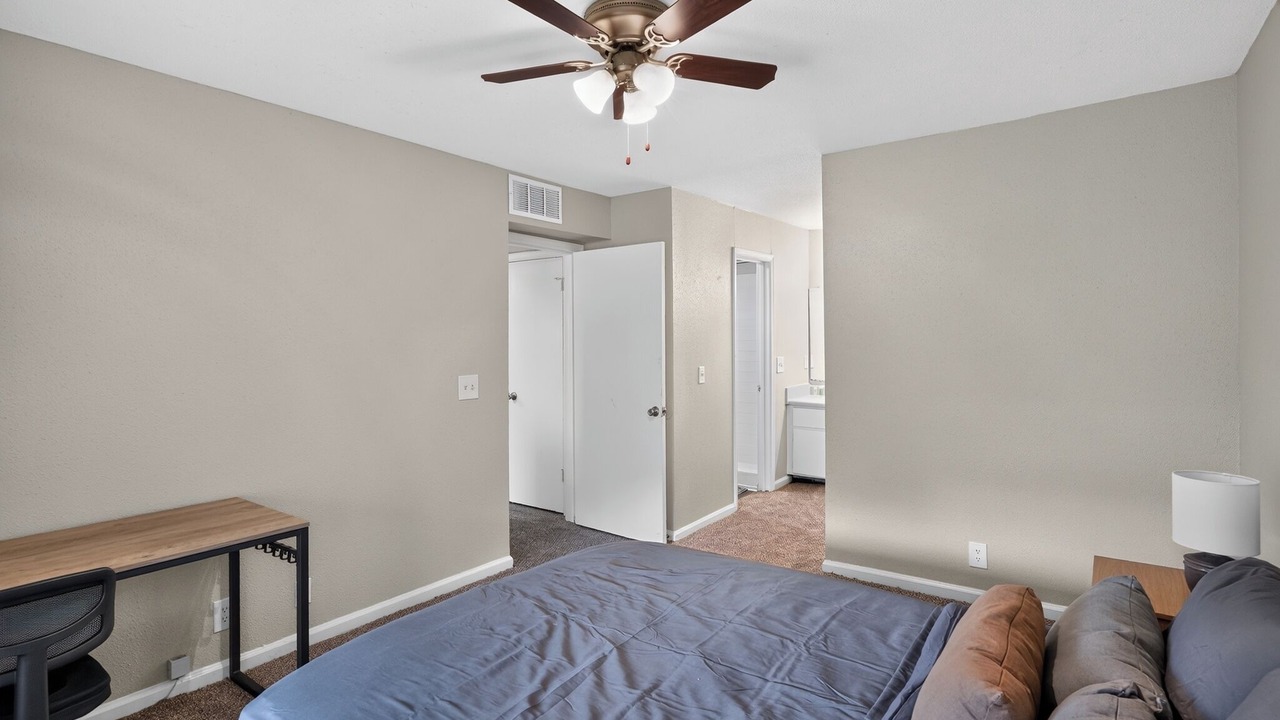 Photo of Bedroom in Antioch