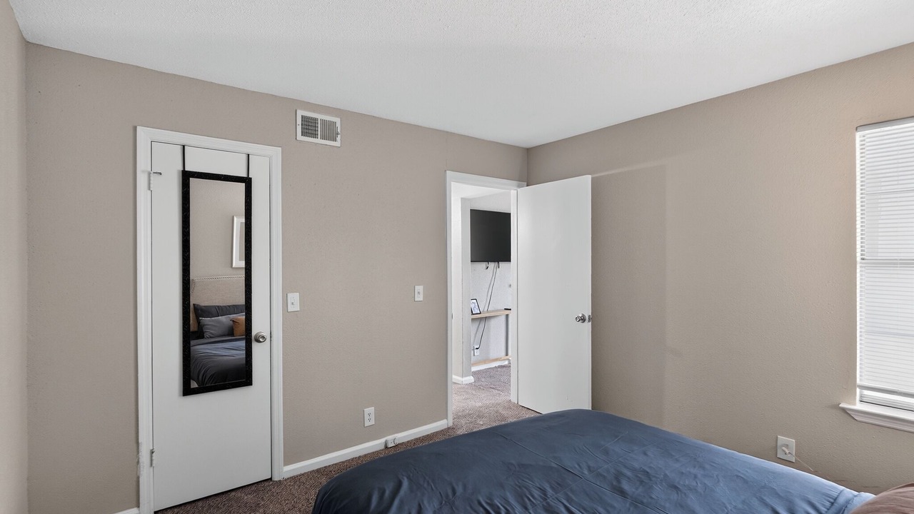 Photo of Bedroom in Antioch
