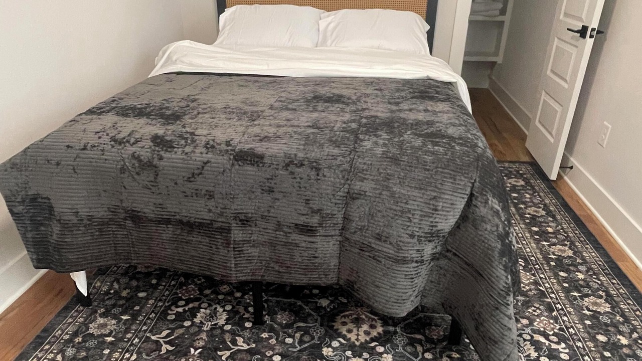 Photo of Bedroom in Inglewood