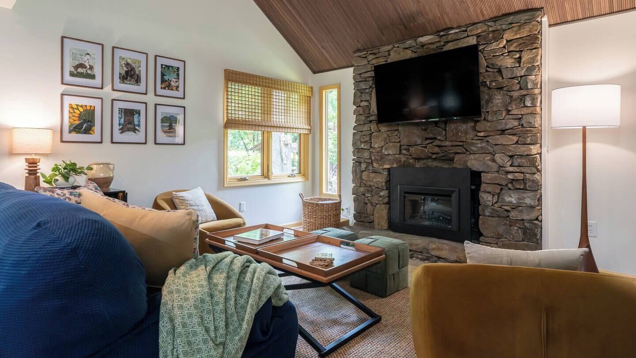 Photo of Livingroom in Fletcher
