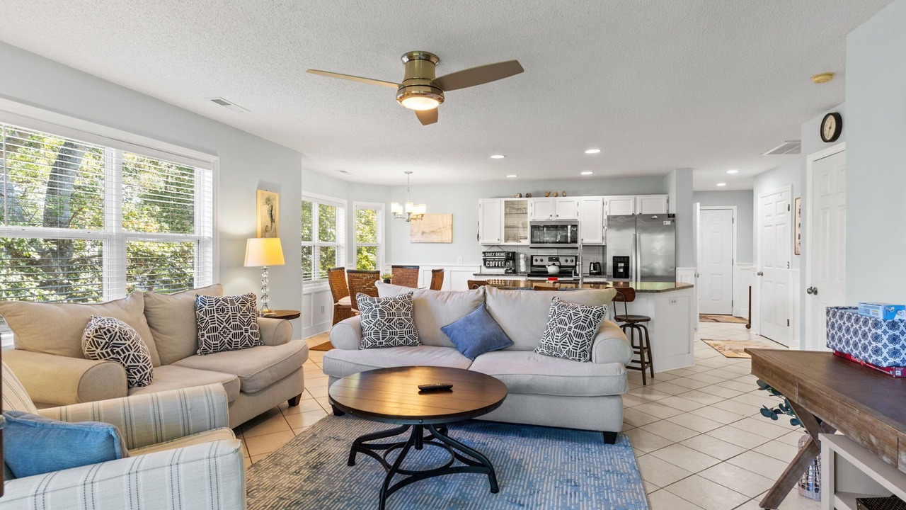 Photo of Livingroom in St. James