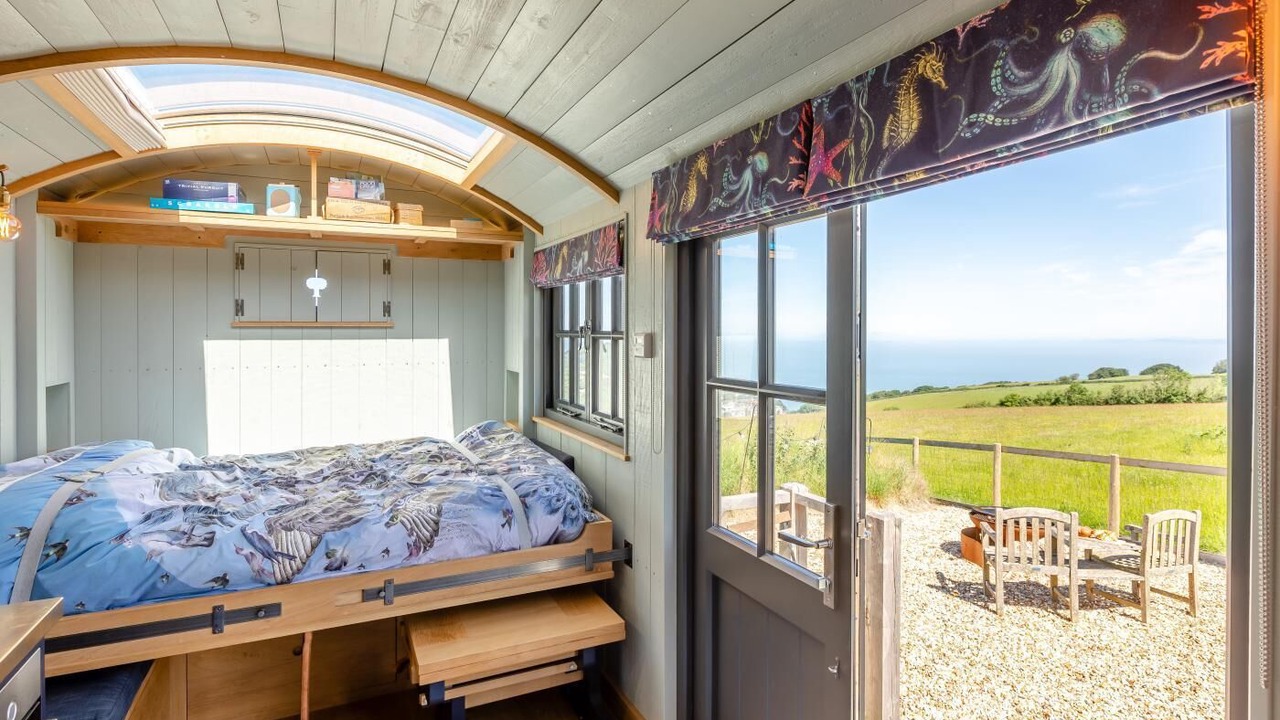 Photo of Bedroom in Barbrook