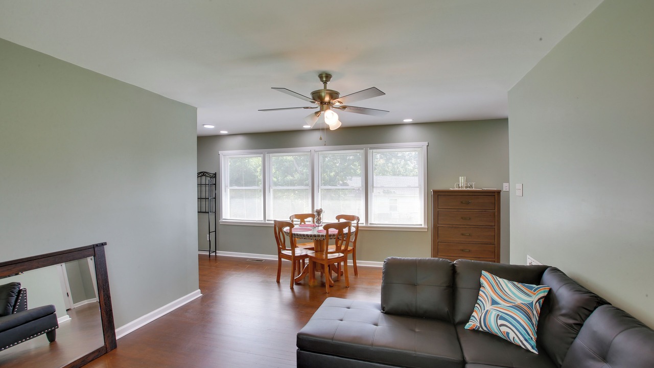 Photo of Livingroom in Hopkinsville