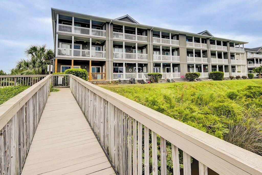 Photo of Outdoor in Carolina Yacht Landing