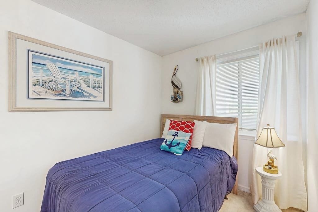 Photo of Bedroom in Carolina Yacht Landing