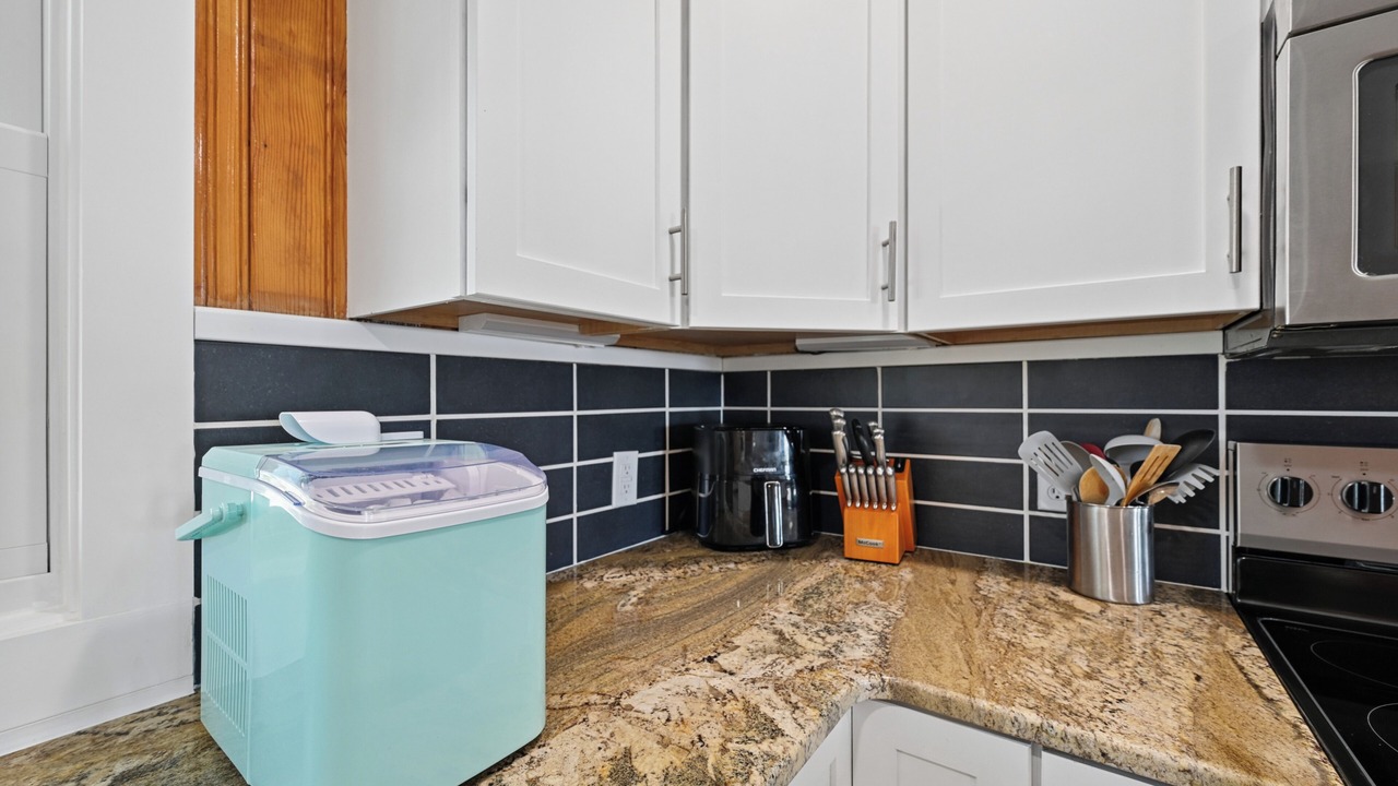 Photo of Kitchen in Topsail Beach
