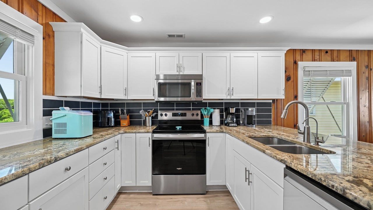 Photo of Kitchen in Topsail Beach