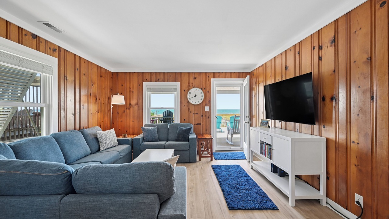 Photo of Livingroom in Topsail Beach