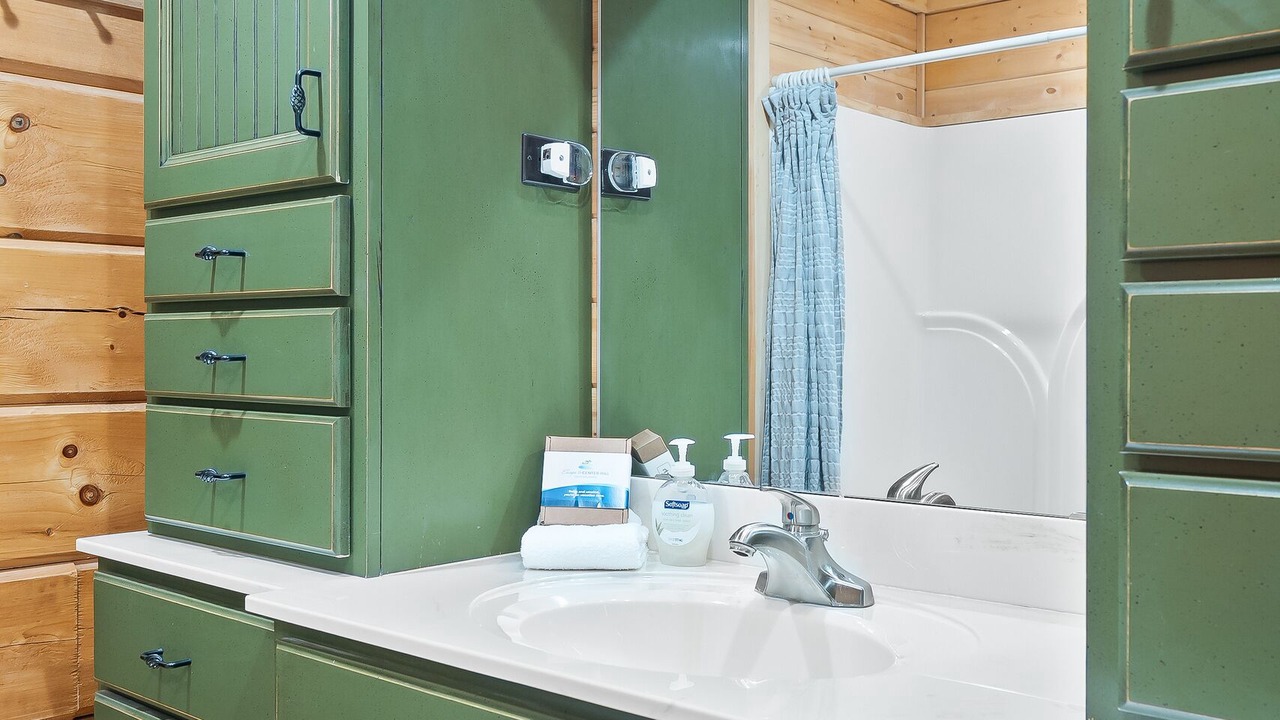 Photo of Bathroom in Smithville