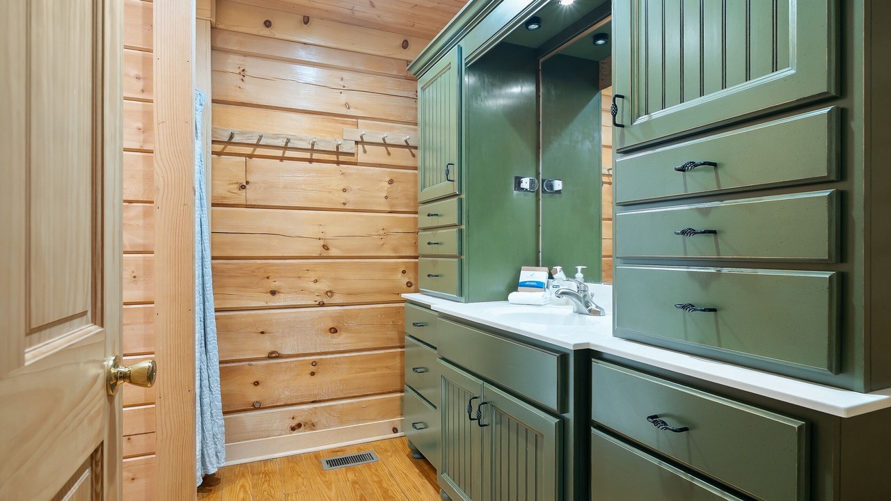 Photo of Bathroom in Smithville