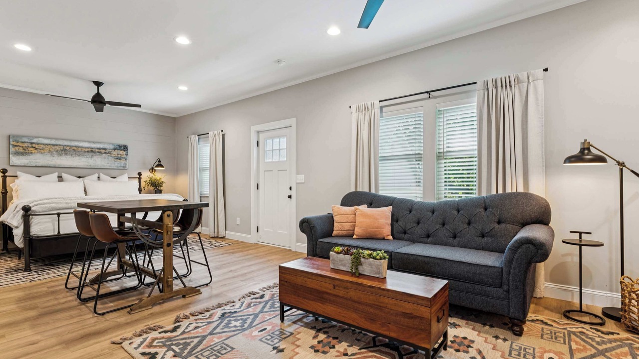 Photo of Bedroom in Biddleville