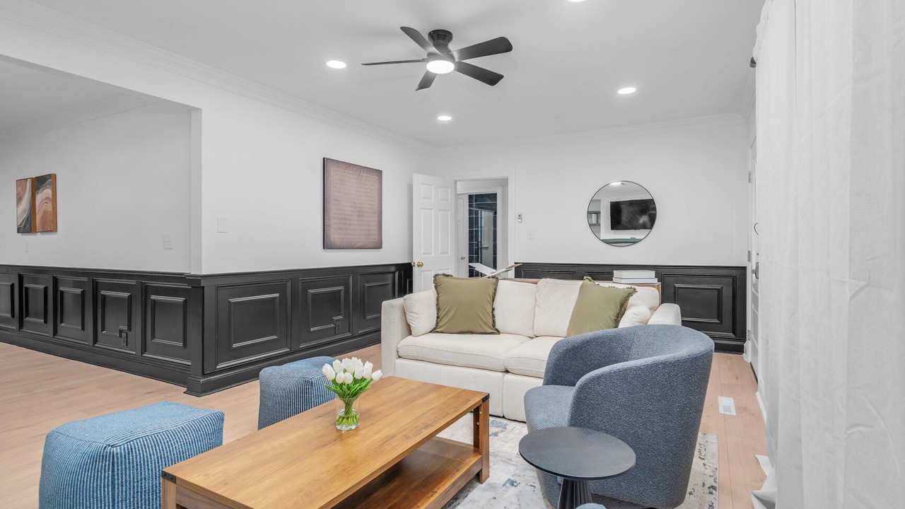 Photo of Livingroom in Rocky Mount