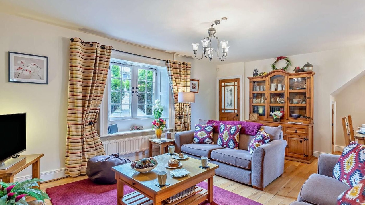 Photo of Livingroom in Backworth