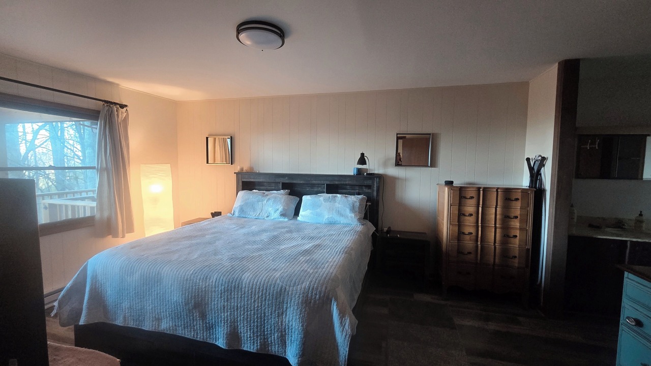 Photo of Bedroom in Zionville