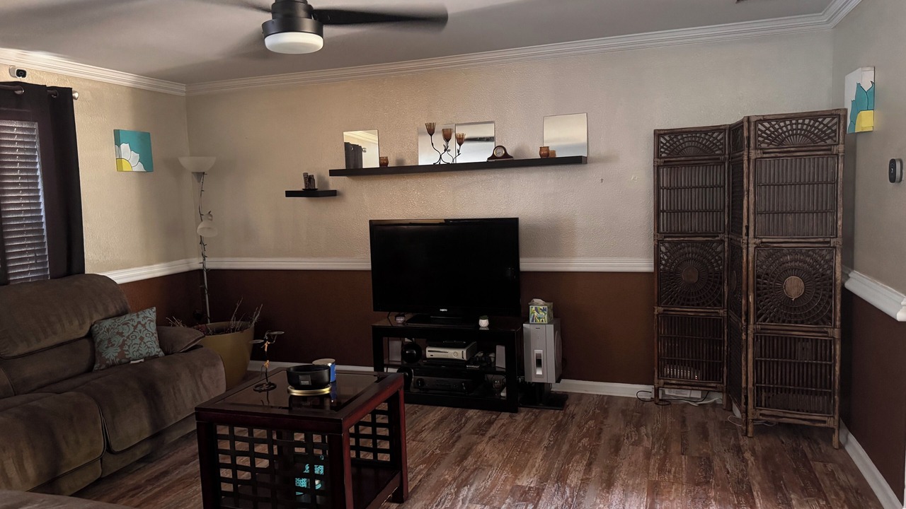 Photo of Livingroom in Southeast Raleigh